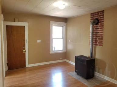 Main picture of 725 Cumberland Hill Rd