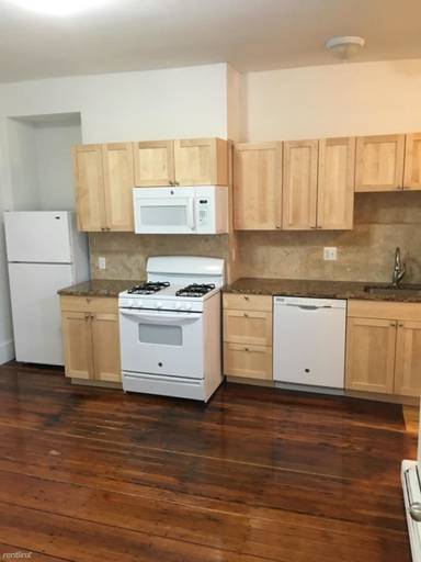 Main picture of 252 Windsor St