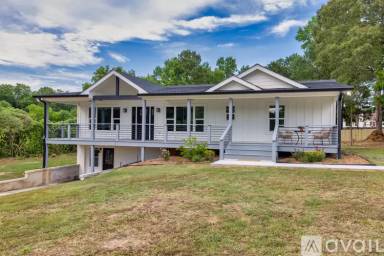 Main picture of 1324 Ace McMillian Rd