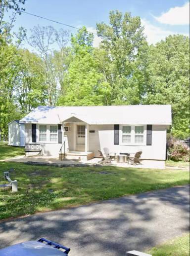 Main picture of 1716 Pincrest St