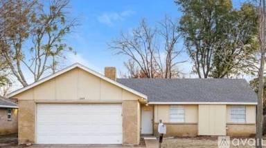 Main picture of 2302 Starke Ct
