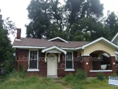 Main picture of 1590 Foster Ave