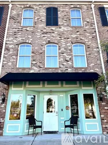 Main picture of 3518 Saint James Ave