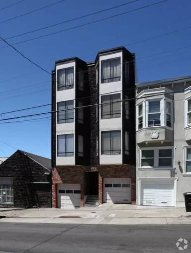 Main picture of 2107 Larkin St