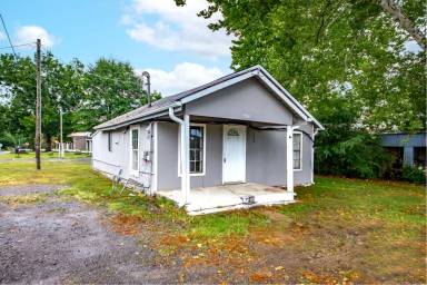 Main picture of 308 Scott St