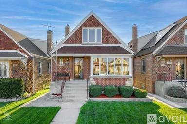 Main picture of 5022 S Laporte Ave