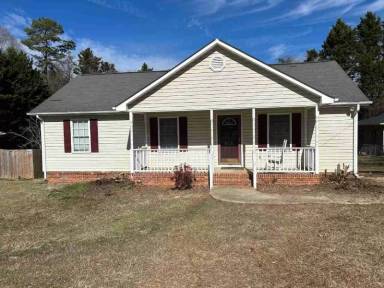 Main picture of 912 Noles Dr