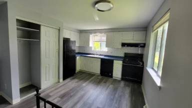 Main picture of 250 Huth Road - G