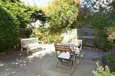Main picture of 3575 Pierce St