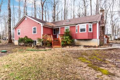 Main picture of 16320 Lea Dr