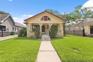 Main picture of 1531 Elliott St