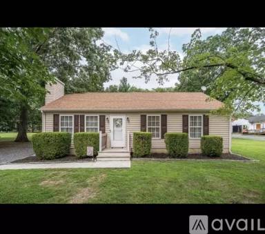 Main picture of 73 Forest Ave