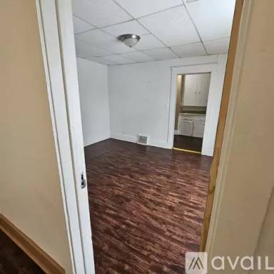 Main picture of 2 Zimmerman St