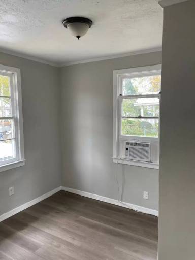 Main picture of 1918 English St