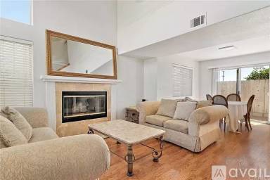Main picture of 968 Seabright Ave