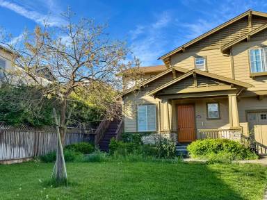 Main picture of 1321 Gordon Ln