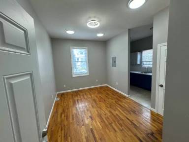 Main picture of 224 S 7th St