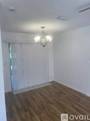 Main picture of 14768 SW 39th Cir
