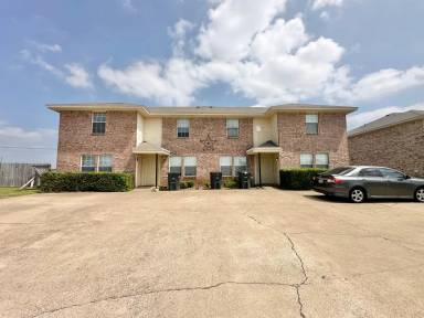 Main picture of 5910 Greengate Dr