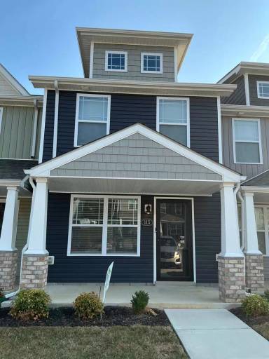 Main picture of 115 Davis Ridge Ln