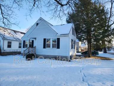 Main picture of 425 Melrose St