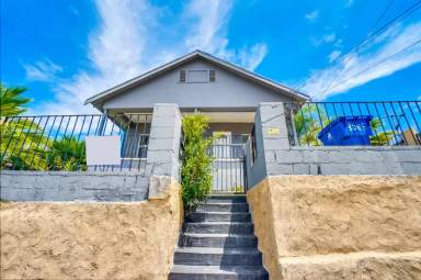 Main picture of 3085 Inez St