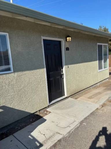 Main picture of 15 E Mount Diablo Ave