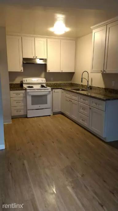 Main picture of 3419 Agate Dr