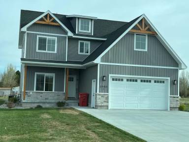 Main picture of 3980 Maple Tree Way