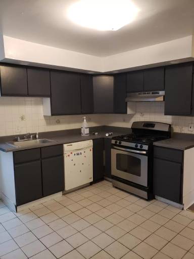 Main picture of 17 Chapel St