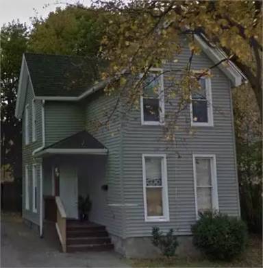 Main picture of 147 Ravine Ave