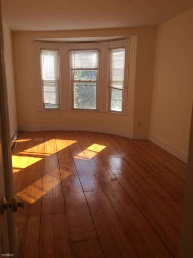 Main picture of 119 Hampshire St