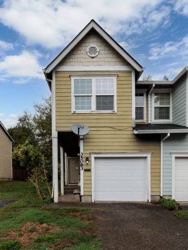 Main picture of 35083 Roberts Ln