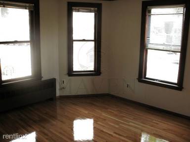 Main picture of 333 Main St