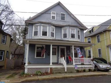 Main picture of 20 Lee Ave