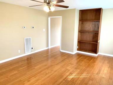 Main picture of 309 Ferdinand Ln