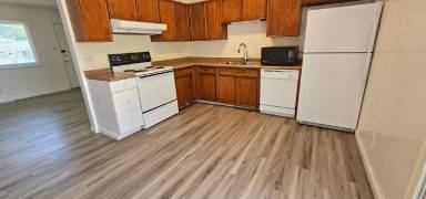 Main picture of 3265 Heights Dr