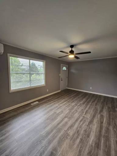 Main picture of 2913 Skyline Rd