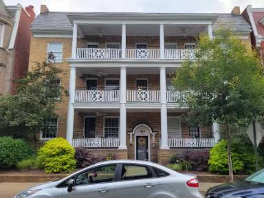 Main picture of 1630 Monument Ave