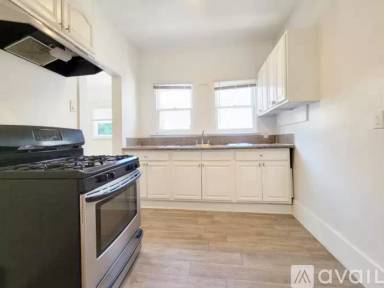 Main picture of 441 W Melrose Way