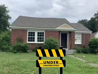 Main picture of 2186 Jackson Ave