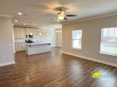 Main picture of 7498 Harvest Village Ct