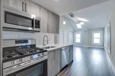 Main picture of 1705 Spruce St
