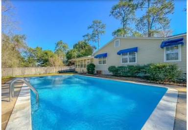 Main picture of 1118 Victory Garden Dr