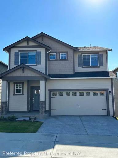 Main picture of 912 121st Ave SE
