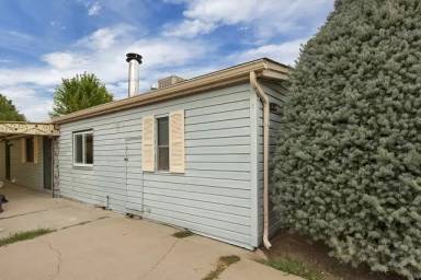 Main picture of 1238 Mactavish St