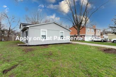 Main picture of 3821 N Wittfield St