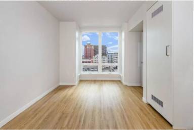 Main picture of 2067 University Ave