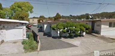 Main picture of 5405 Glenn Ave