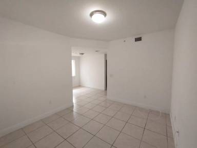 Main picture of Palm West Apartmentas